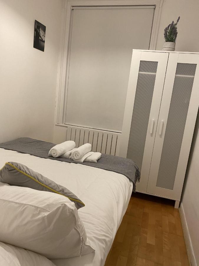 Ashmore Lodge Лондон Екстериор снимка
